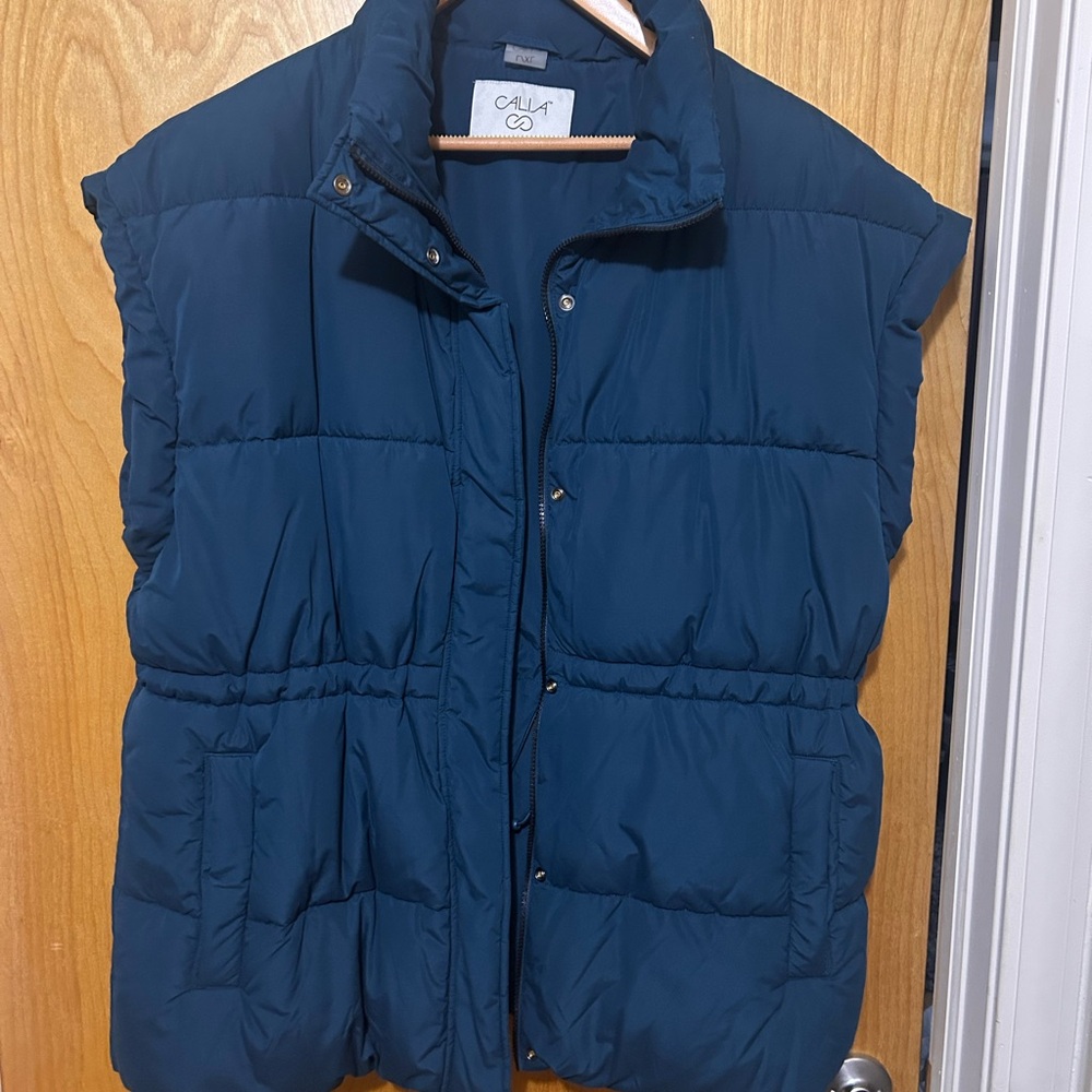 CALIA by Carrie Underwood Teal Puffer Vest